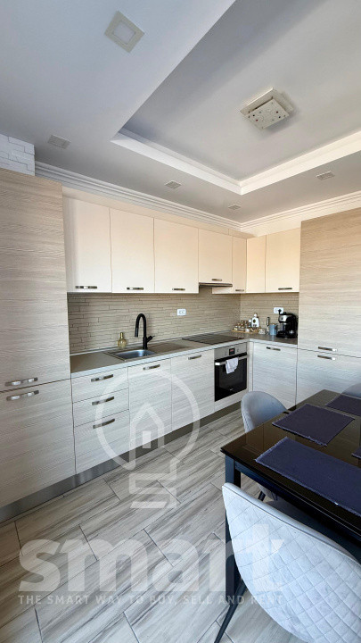 Apartament 3 camere cu terasa si vedere spre lac, zona Iulius Mall