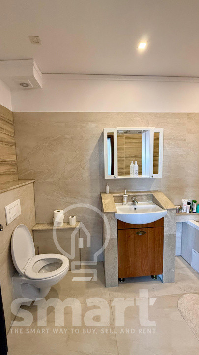 Apartament 3 camere cu terasa si vedere spre lac, zona Iulius Mall