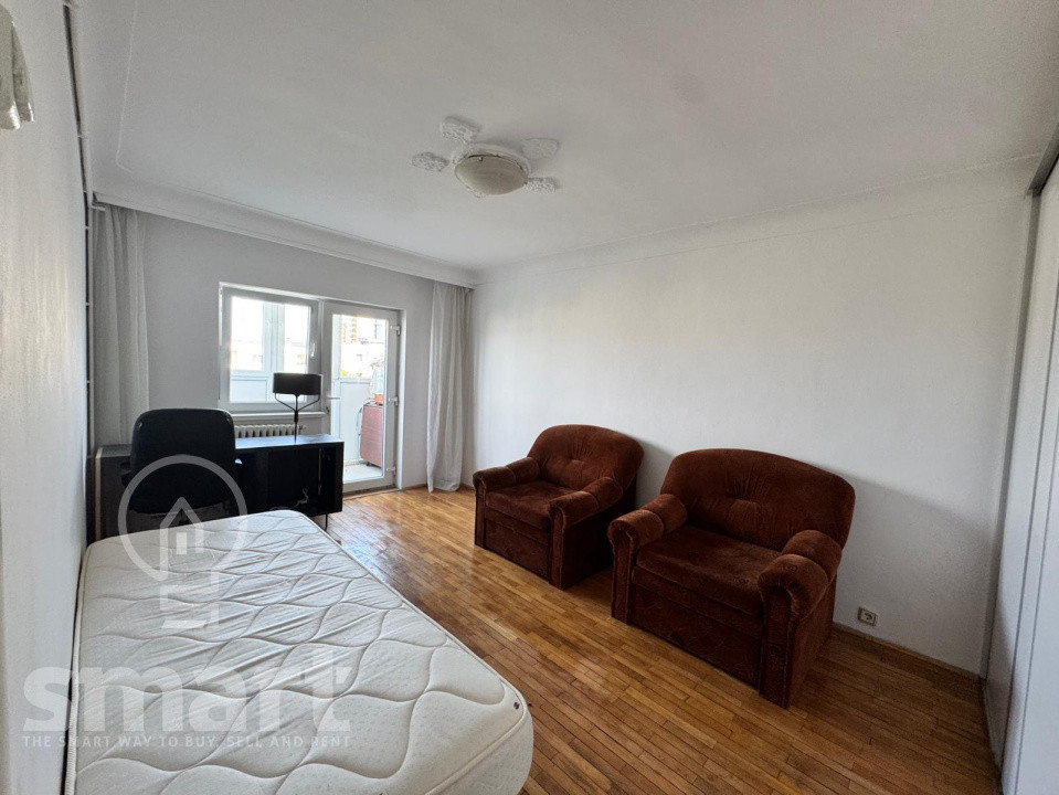 APARTAMENT CU 3 CAMERE DECOMANDAT