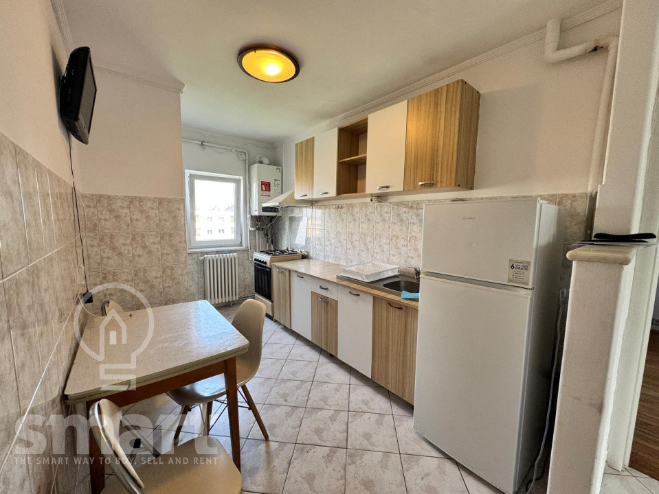 APARTAMENT CU 3 CAMERE DECOMANDAT
