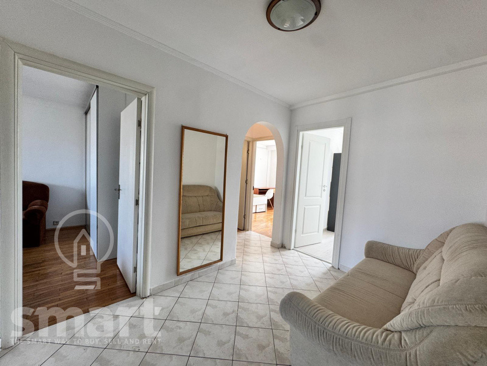 APARTAMENT CU 3 CAMERE DECOMANDAT