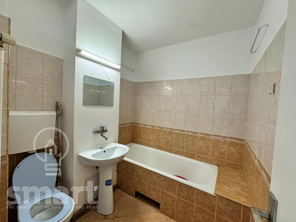 APARTAMENT CU 3 CAMERE DECOMANDAT