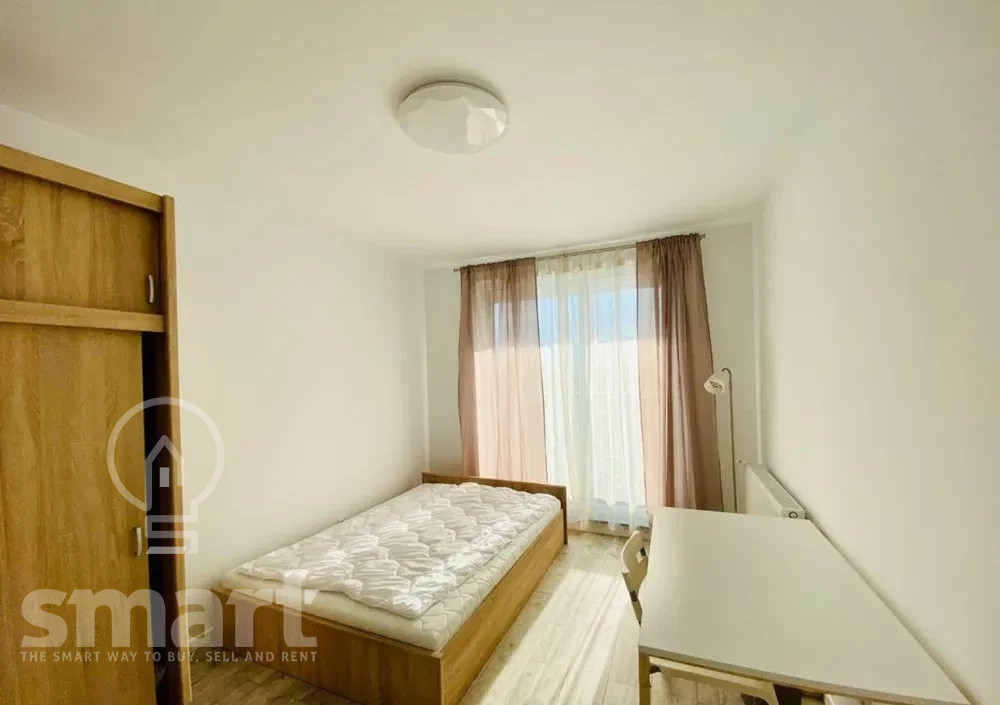Apartament 3 camere de inchiriat zona Piata 1 Mai Rivus Mall Terasa 30 mp
