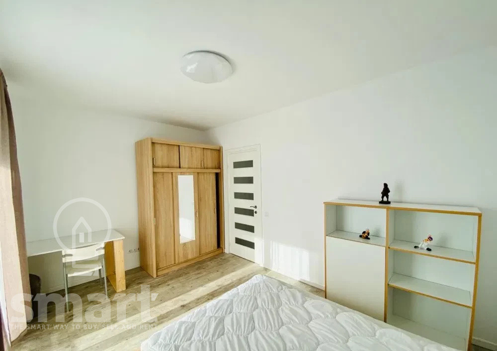 Apartament 3 camere de inchiriat zona Piata 1 Mai Rivus Mall Terasa 30 mp