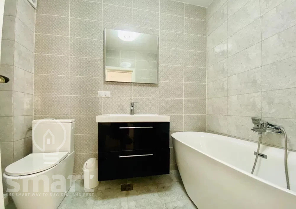 Apartament 3 camere de inchiriat zona Piata 1 Mai Rivus Mall Terasa 30 mp