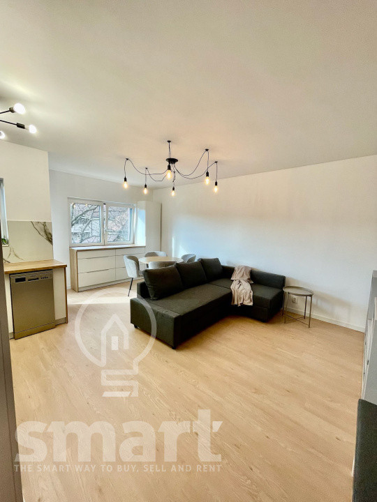 Apartament 2 camere str.Avram Iancu Floresti