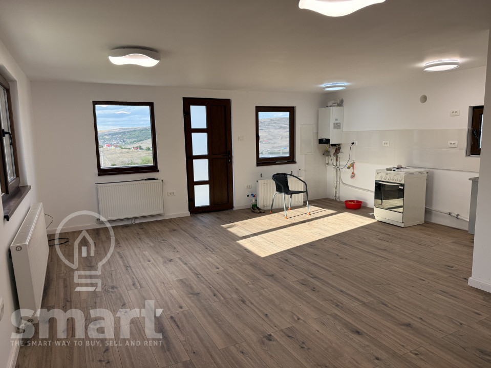 Casa P+M finalizata cu CF teren 573mp Campenesti