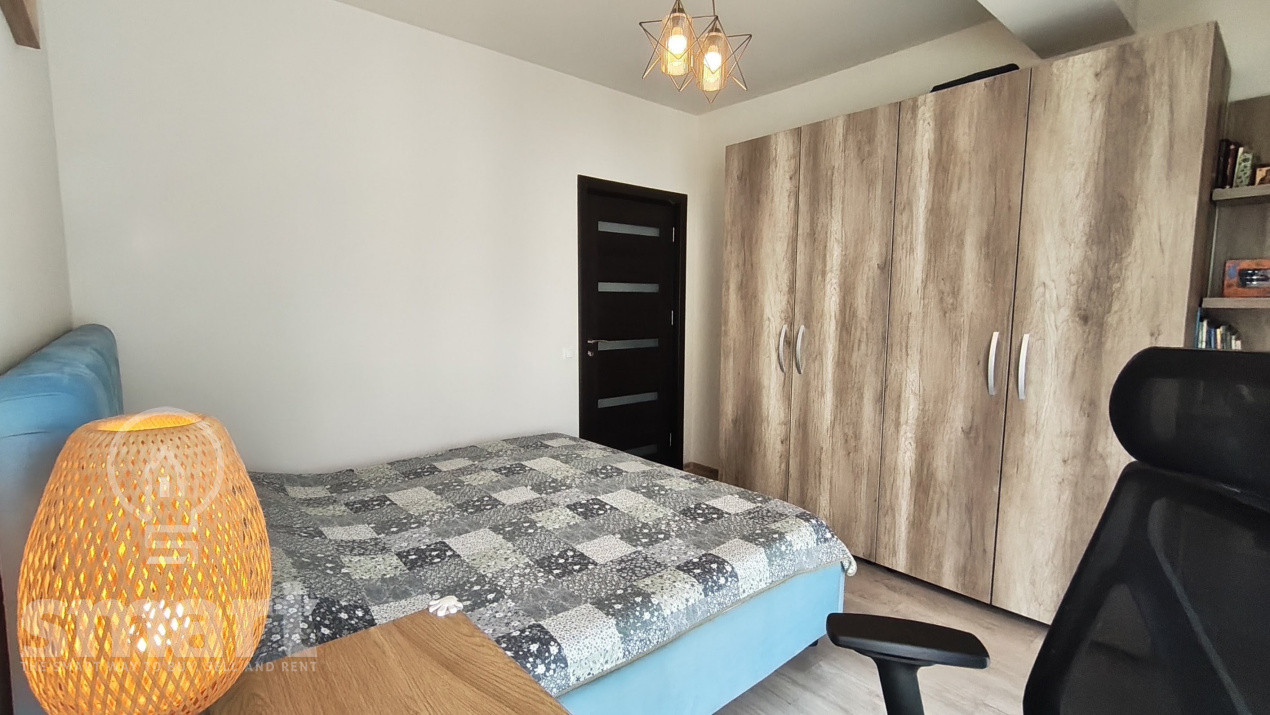Apartament modern cu 3 camere  Mobilat și utilat complet  Parcare inclusă