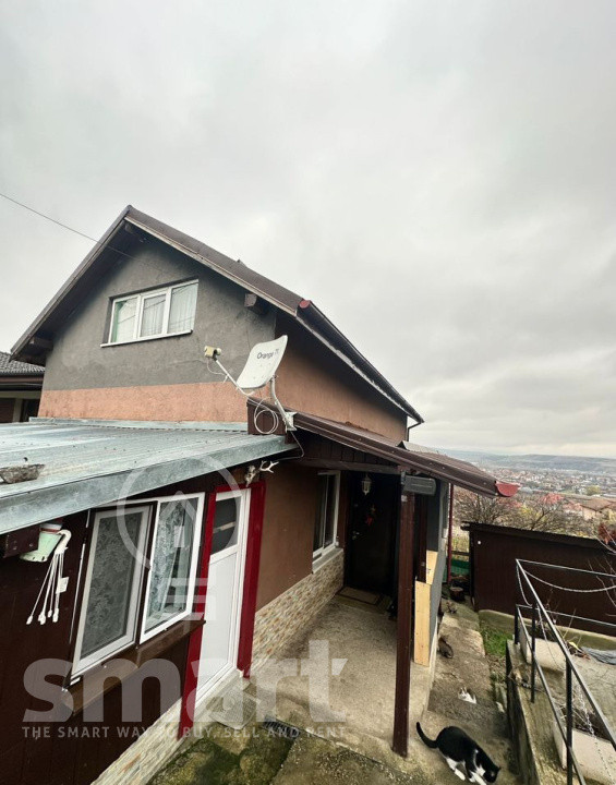 Casa 3 camere cu beci si anexa Sannicoara