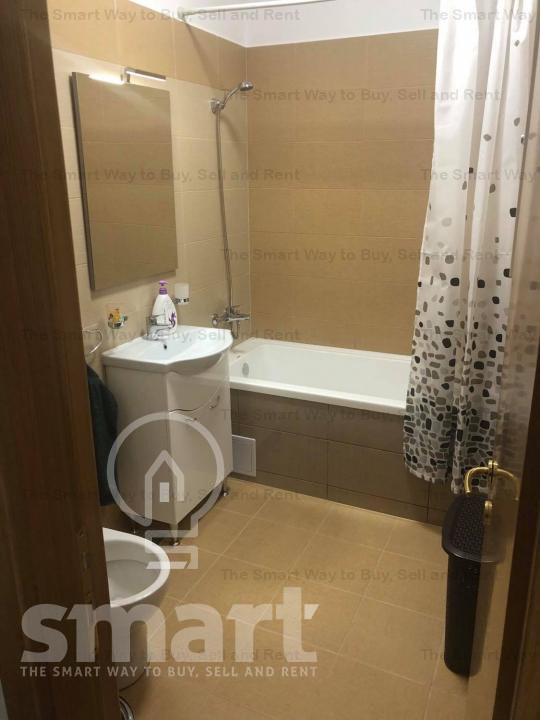 Apartament 3 camere, bloc nou, Plopilor
