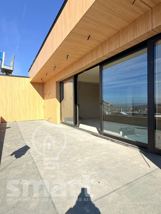 Duplex premium de vanzare Europa  zona Zorilor garaj  