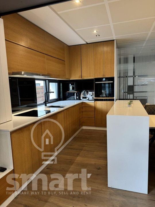 Duplex 5 camere 2 parcări cartier Europa