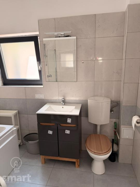 Apartament 2 camere de inchiriat  Borhanci Curte si parcare