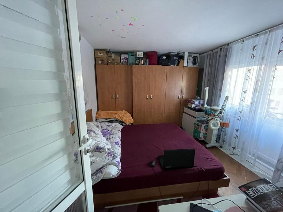 OPORTUNITATE! APARTAMENT 4 CAMERE SEMICENTRAL ZONA SCORTARILOR