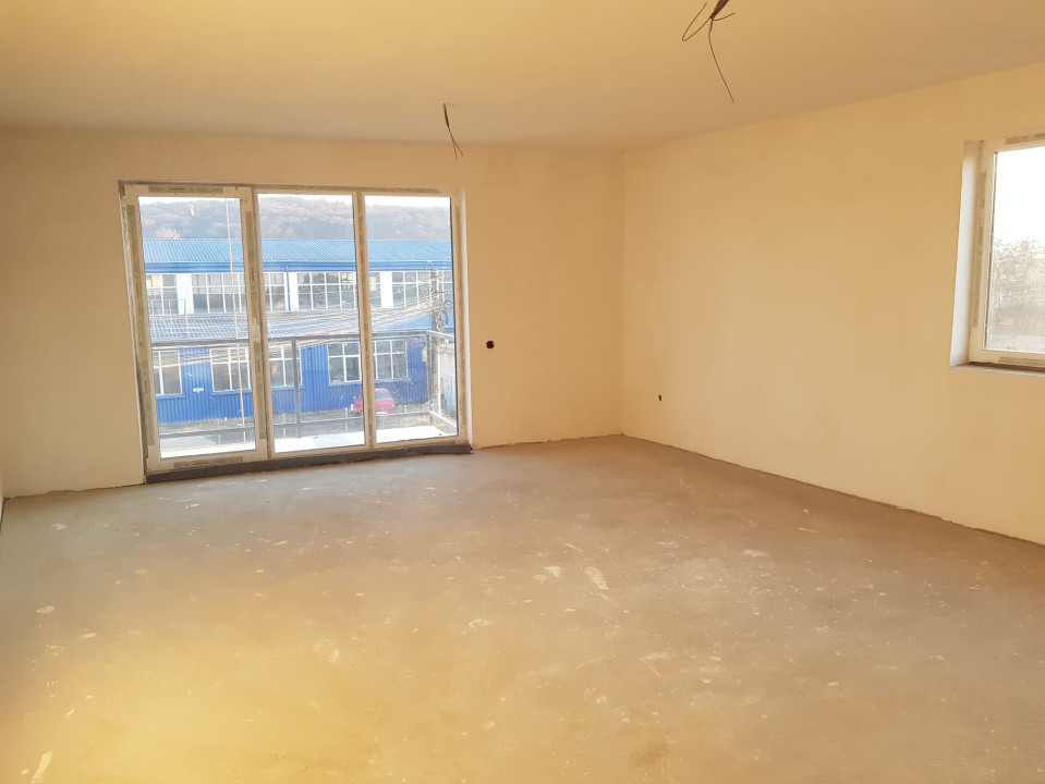 Apartament 3 camere 68 mp BLOC NOU CU CF Dambul Rotund 