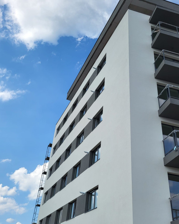 Apartament 3 camere 68 mp BLOC NOU CU CF Dambul Rotund 