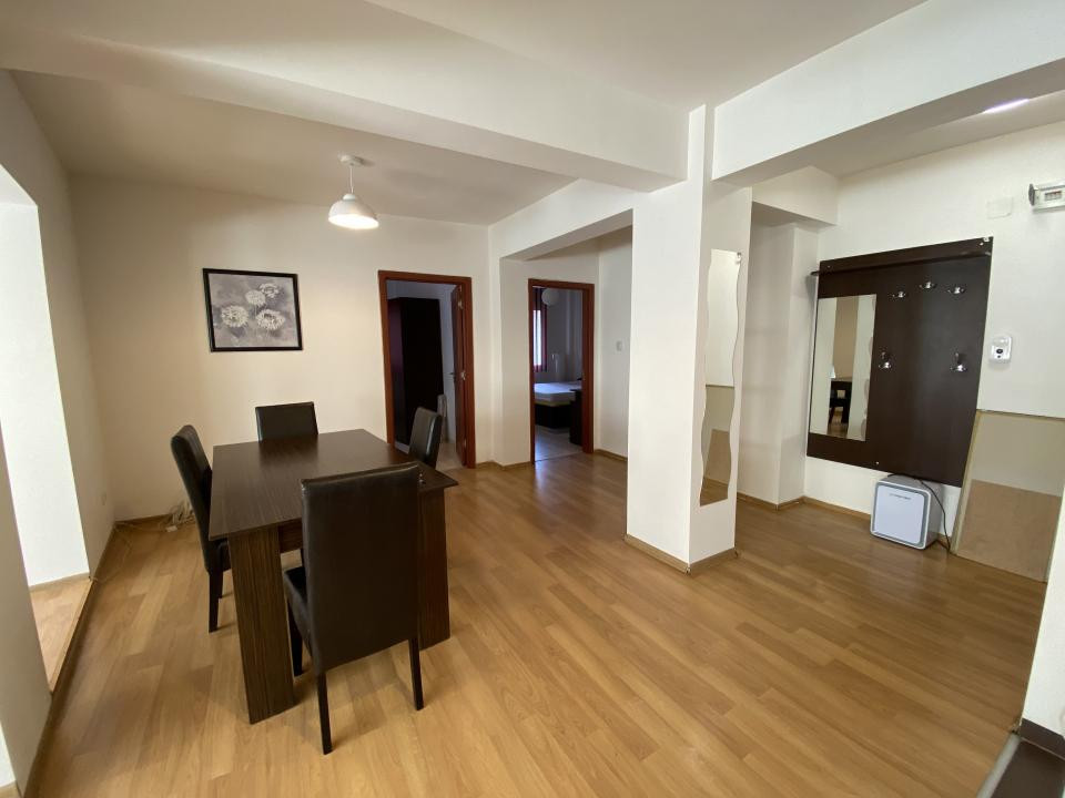 Apartament 4 camere zona  Marasti perioada UNTOLD