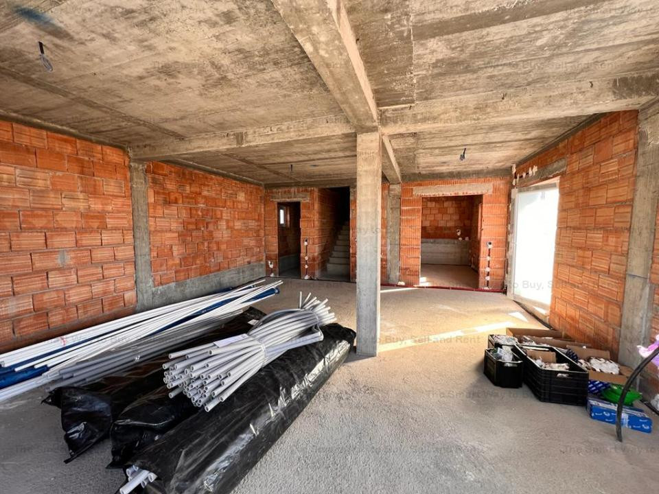 Casa tip duplex Chinteni