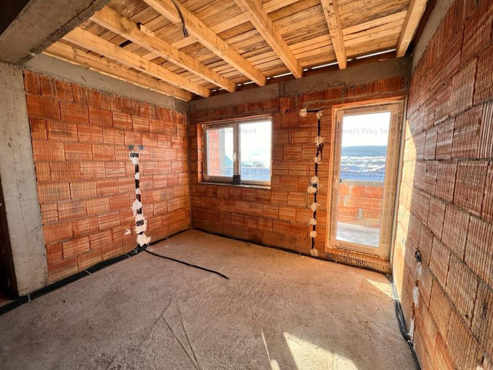 Casa tip duplex Chinteni