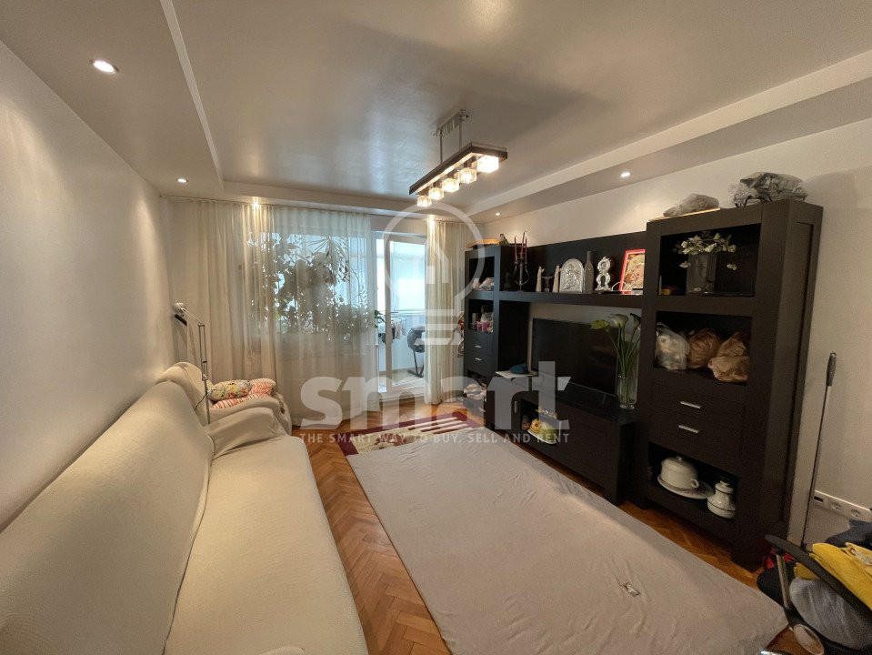Apartament 4 camere in zona Shopping City (Corina) amplasat excelent