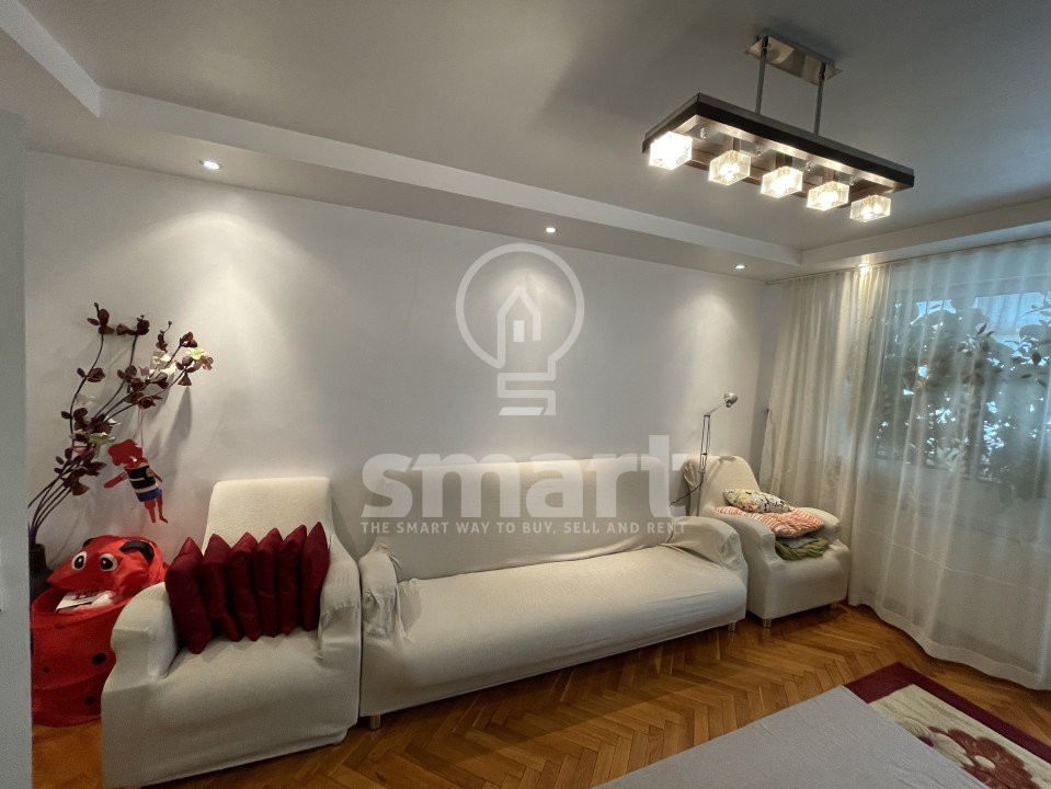 Apartament 4 camere in zona Shopping City (Corina) amplasat excelent