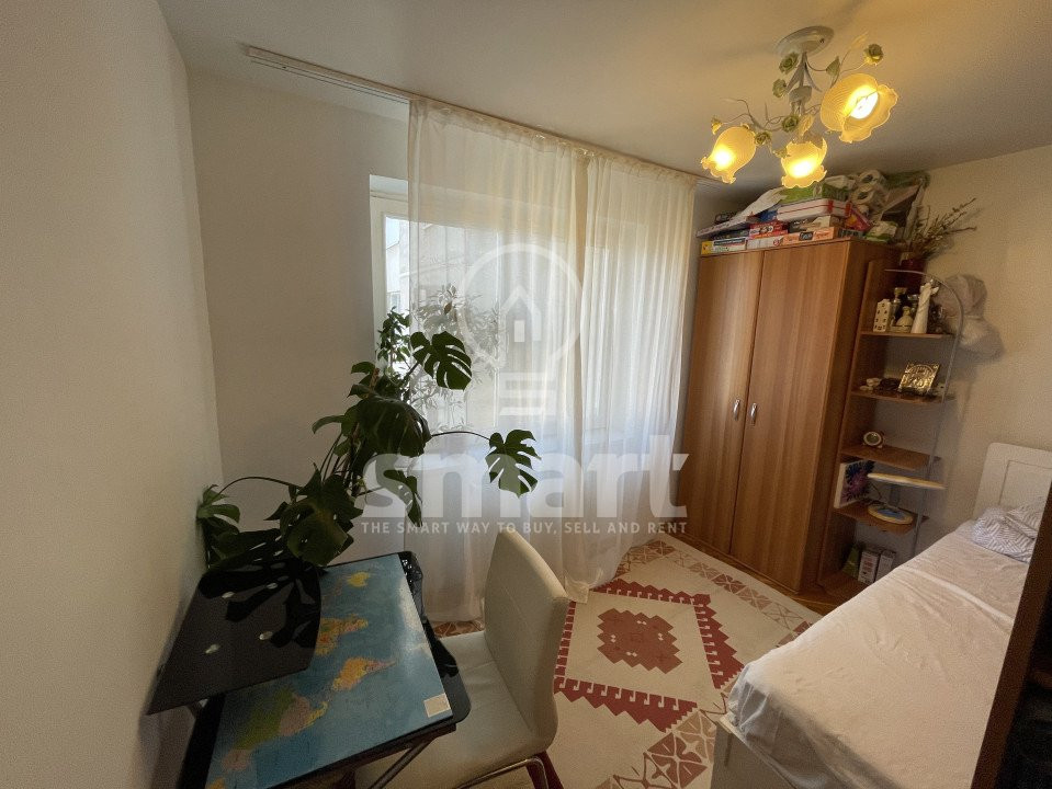 Apartament 4 camere in zona Shopping City (Corina) amplasat excelent