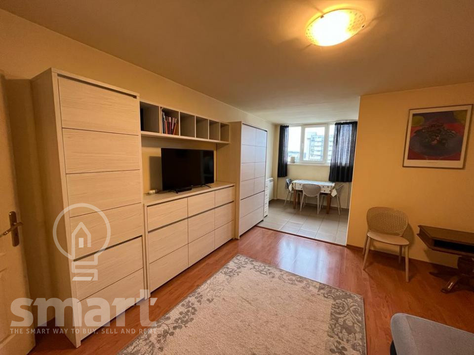 Garsoniera spatioasa 34mp cartier Manastur strada Ciobanului