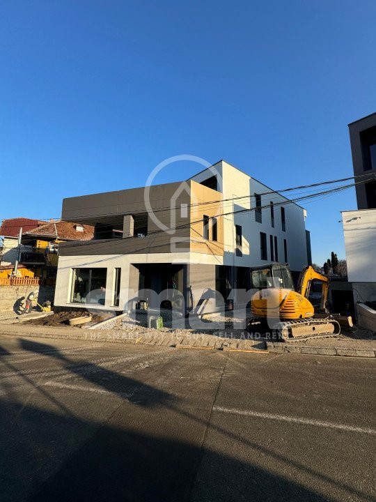 Apartament 4 camere, Gradini Manastur, bloc tip vila