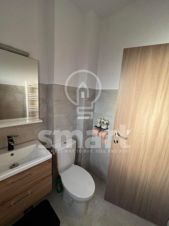 Apartament cu 3 camere și parcare, zona Eroilor