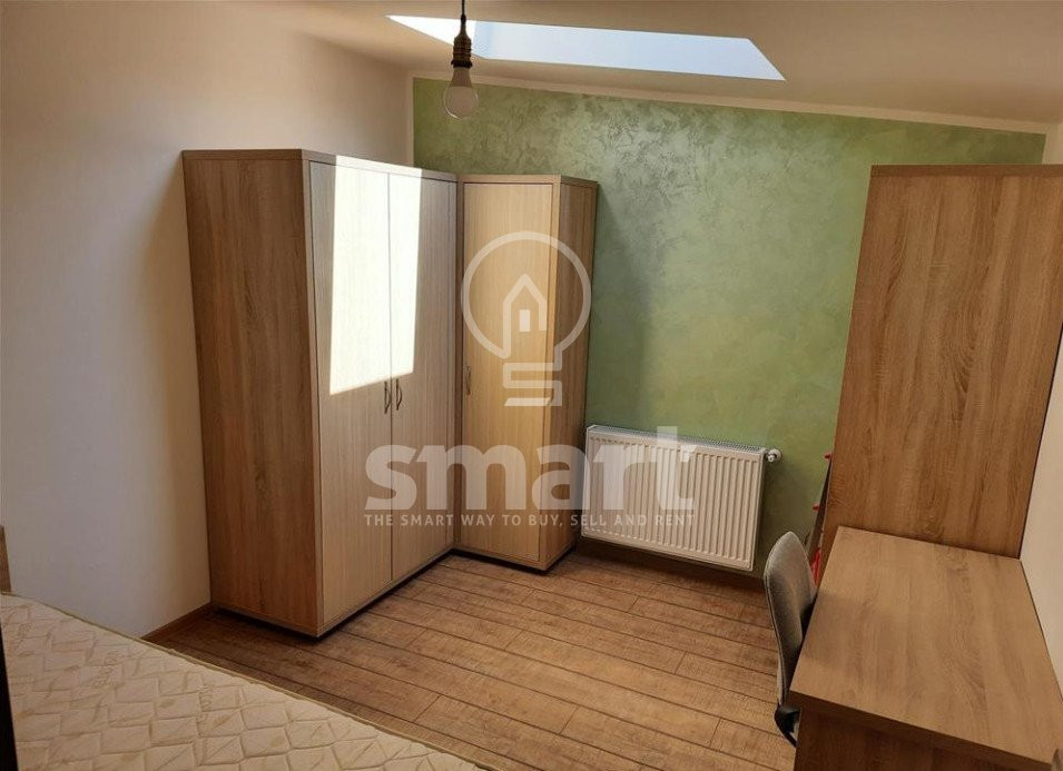 Apartament 4 camere în vilă Zorilor strada Meteor