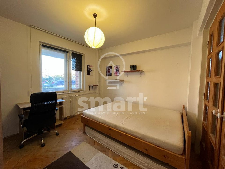 Apartament cu 4 camere decomandate zona Sigma Zorilor