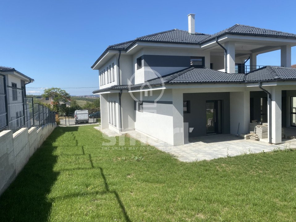 Casa cuplata Borhanci 178 mp utili, terase 35 mp, teren 408 mp TVA INCLUS