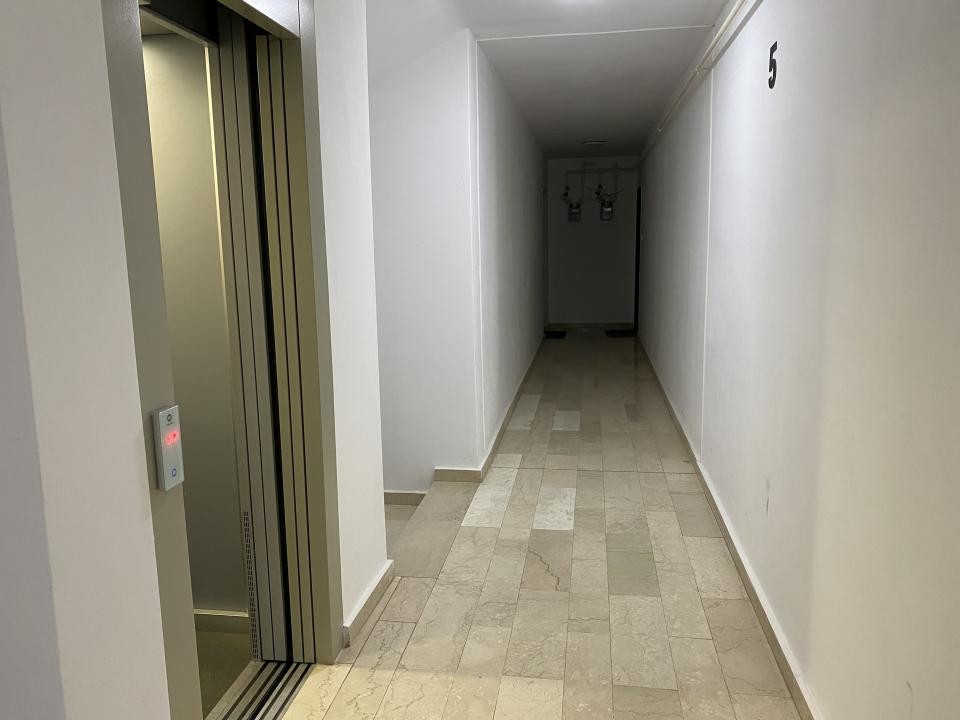 Apartament 2 camere mobilat LUX zona Vivo Razoare