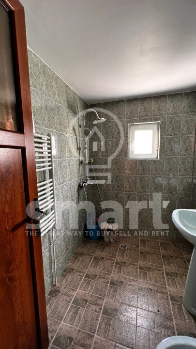 Apartament 3 camere Floresti