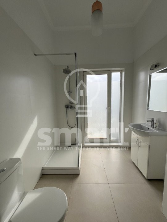 Penthouse deosebit 4 camere, Zona Centru, 200 mp terasa + 2 locuri parcare