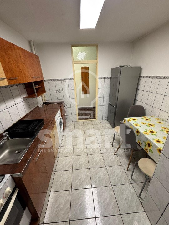 Apartament 2 camere decomandat, str. Anina