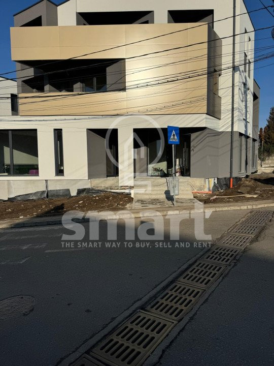 Spatiu comercial, parter bloc nou, Manastur
