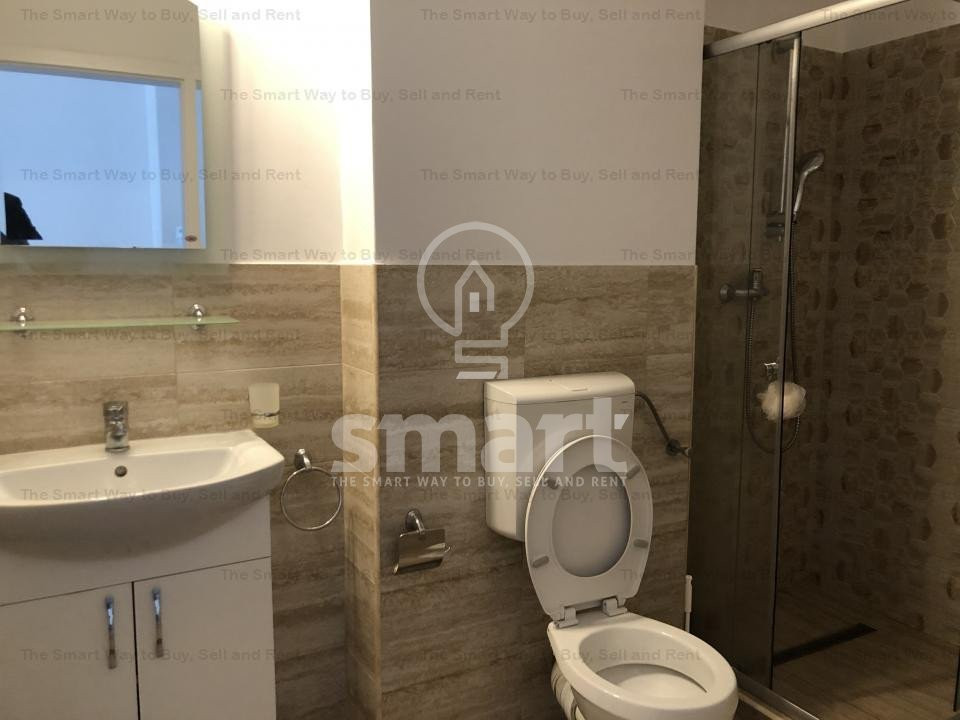 Apartament 3 camere semidecomandat Piata Abator 