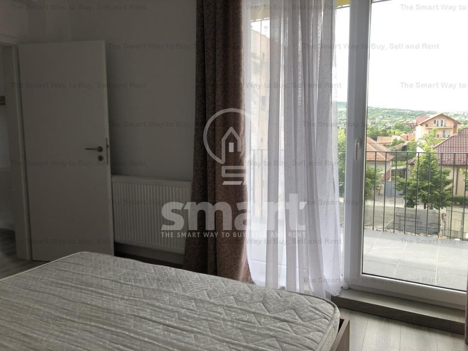 Apartament 3 camere semidecomandat Piata Abator 