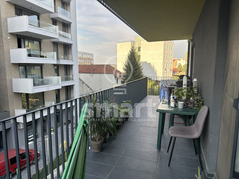 Apartament 3 camere semidecomandat Piata Abator 