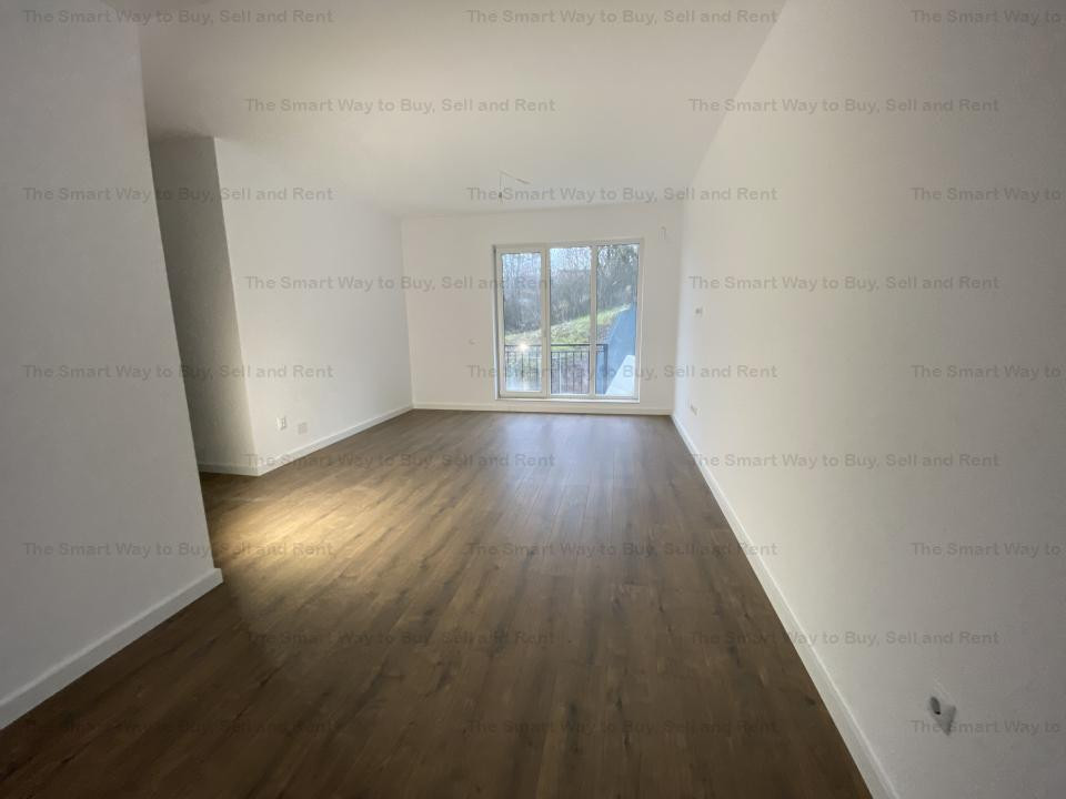 Apartament 3 camere FINISAT  82 mp Zona Vivo 